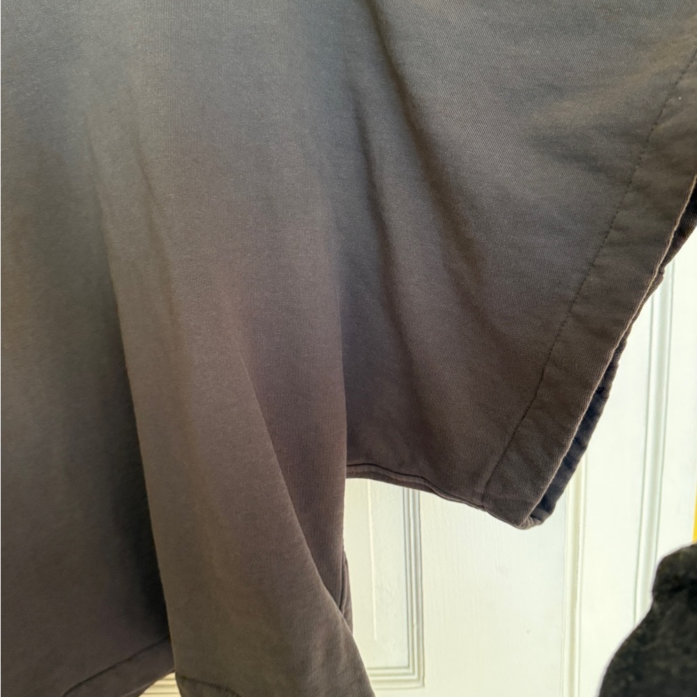 Zara Batwing Short-Sleeved Sweatshirt - Picture 3 of 10